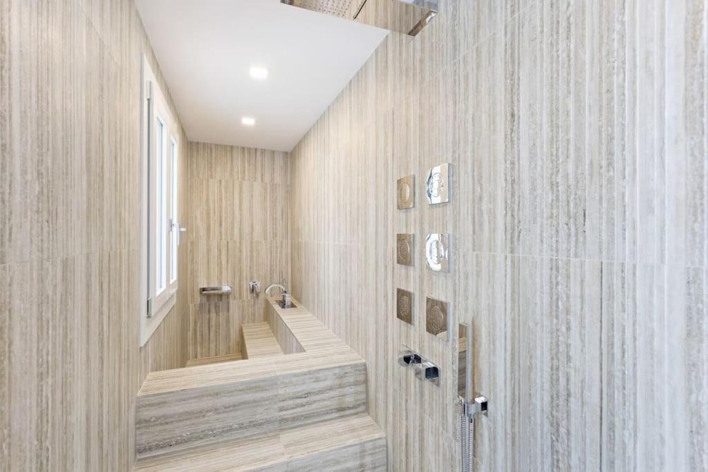 Dimora San Lorenzo Luxury Apartment Venice Luaran gambar